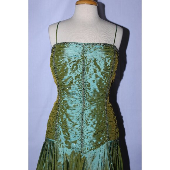 MayQueen #528 Pleated Taffeta Prom or Ball Gown-Size 2X-SAGE GREEN-NEW With Tags - Picture 4 of 6